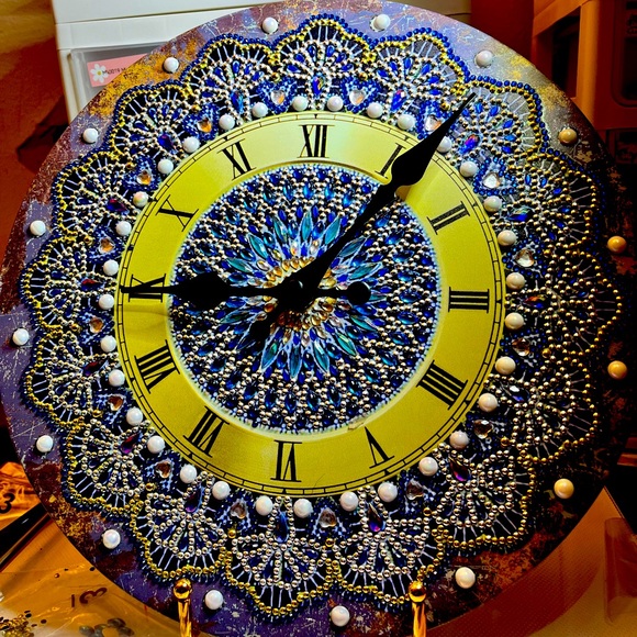Diamond painting clock